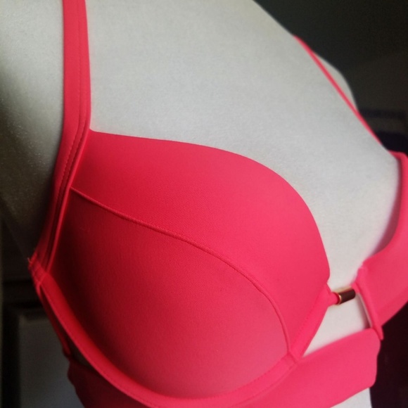 NEW Swimsuit Top Abercrombie & Fitch 34D - Picture 2 of 7